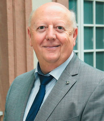 © Foto: Oswald Wilhelm Oswald Wilhelm, Schornsteinfegermeister und Energie-Effizienz-Experte.